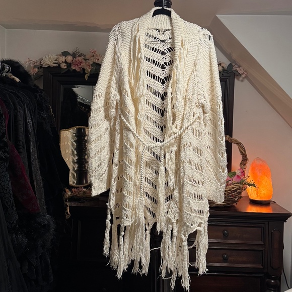 Spell Leah Hand Knit Cardigan OS - Picture 3 of 12